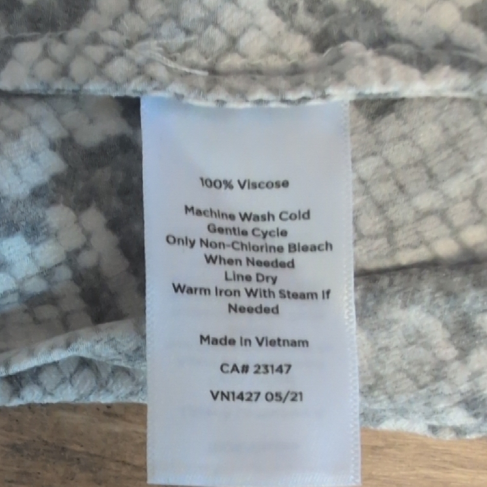 Talbots Plus Gray/White Snake Print Button Down B… - image 8